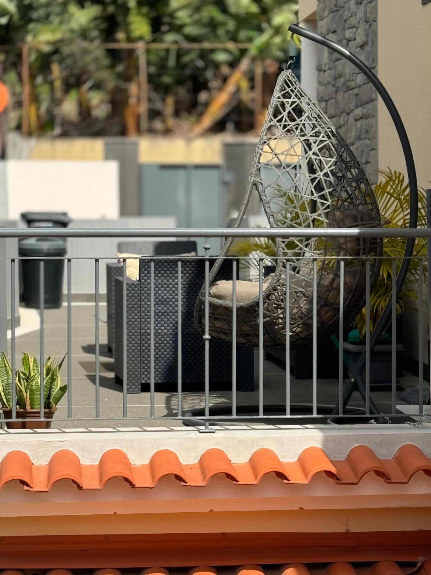 Alforra Residence 1-T2-Centro-Praias-Levadas カマラ・デ・ロボス エクステリア 写真