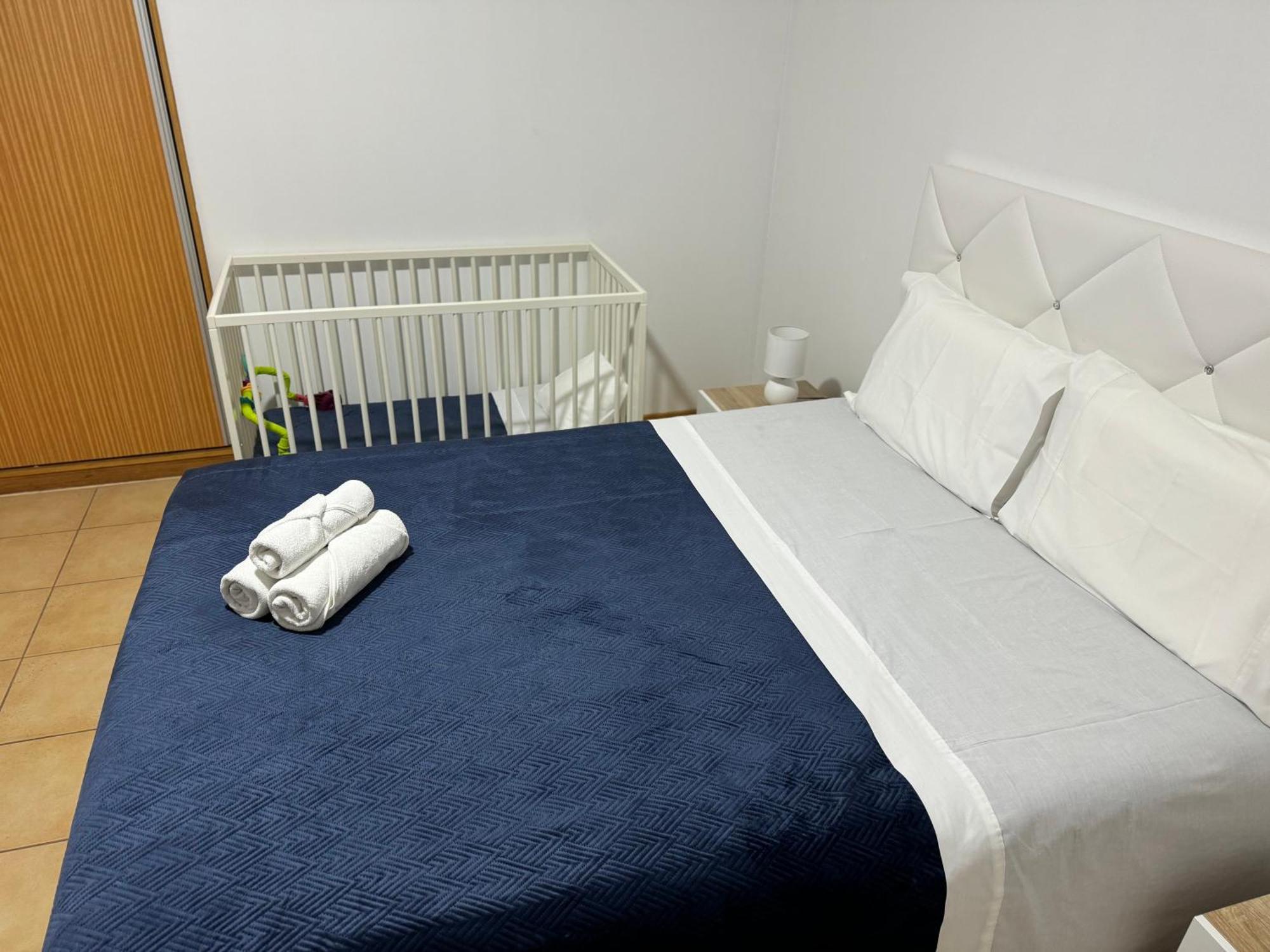 Alforra Residence 1-T2-Centro-Praias-Levadas カマラ・デ・ロボス エクステリア 写真